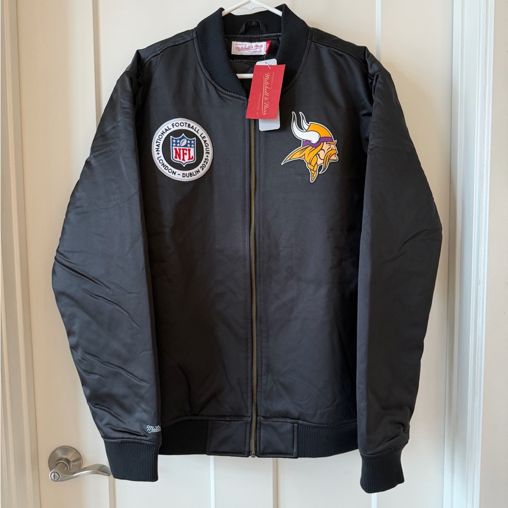 NFL Black Bomber Jacket Minnesota Vikings 2025 Dublin London Games RARE NWT